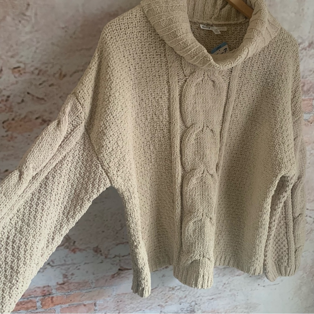 Cable Knit Ivory Cream Chenille Sweater - Picture 7 of 10